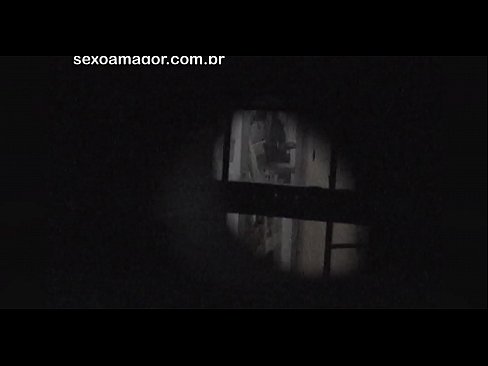 ❤️ Hoʻopaʻa malū ʻia ʻo Blondie e kahi voyeur kaiāulu i hūnā ʻia ma hope o nā pōhaku lepo Fuck video ma haw.qizpornolar.ru ️❤